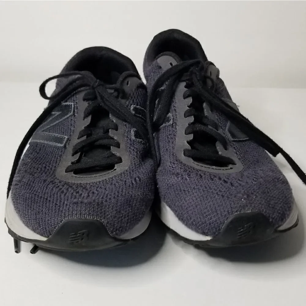 New Balance athletic shoes size 9